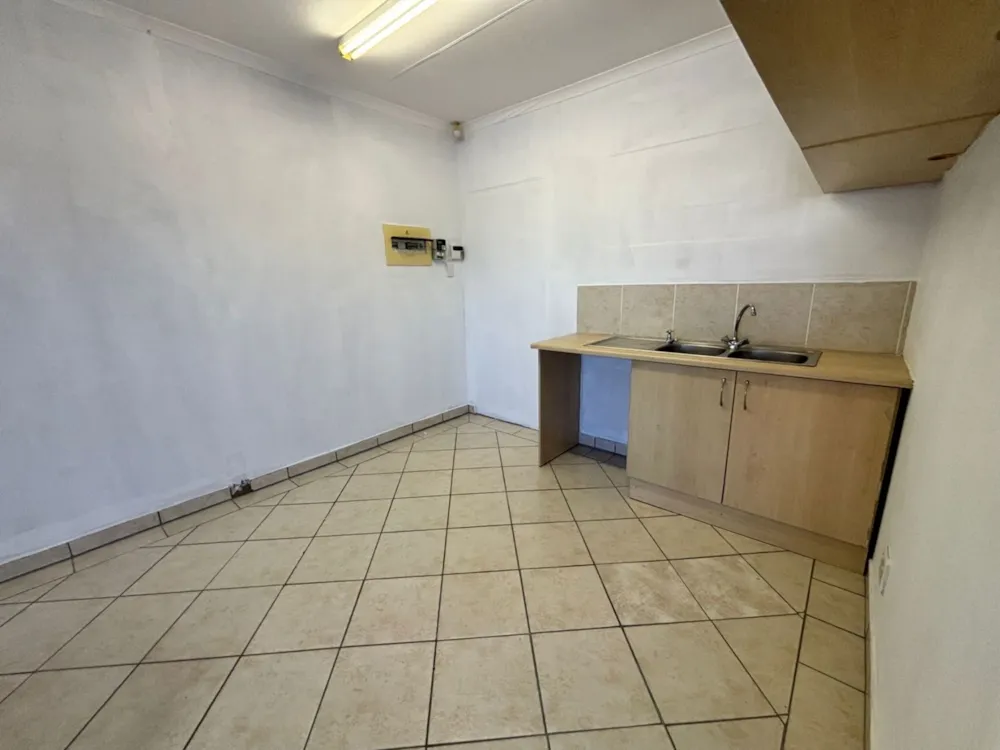 Commercial office to rent in West Bank, Port Alfred - 1PF1736047