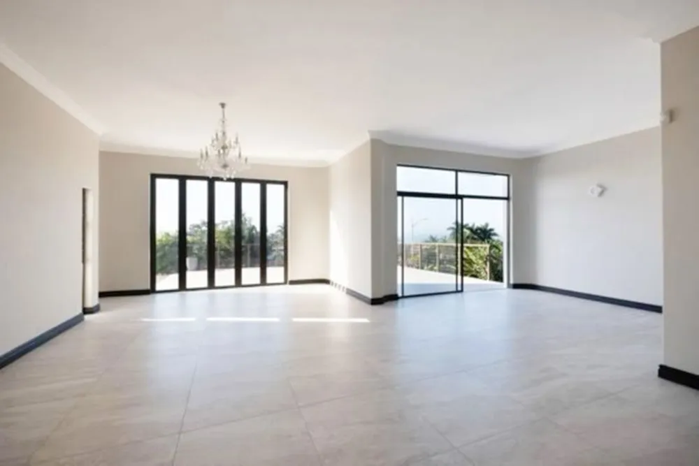 House for sale in La Lucia - 1ND1740219 House for sale in La Lucia - 1ND1740219