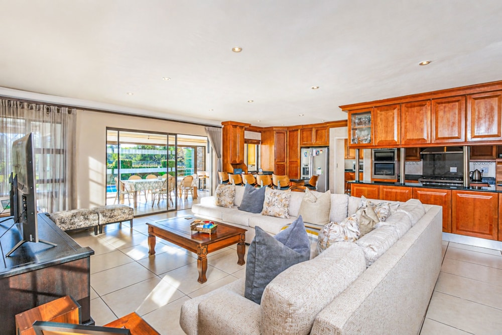 House for sale in Silver Lakes Golf Estate - PT1740757