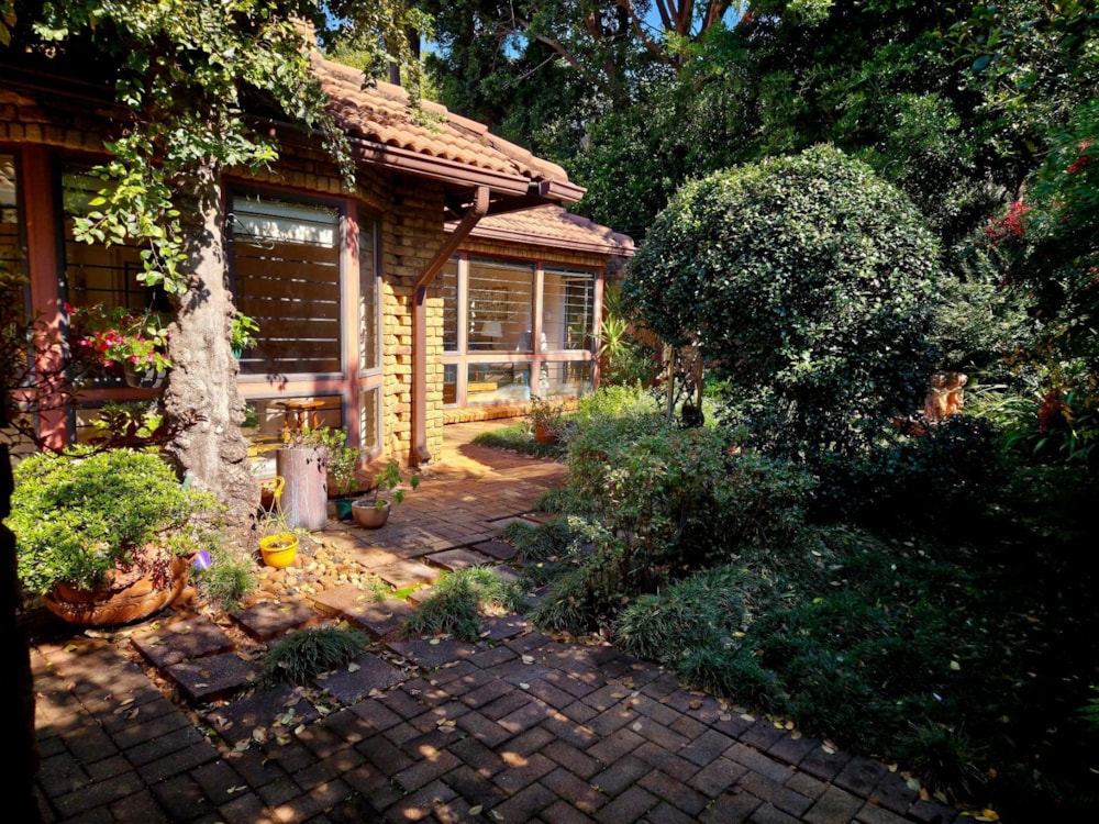 House for sale in Lynnwood, Pretoria East - PT1740016 House for sale in Lynnwood, Pretoria East - PT1740016