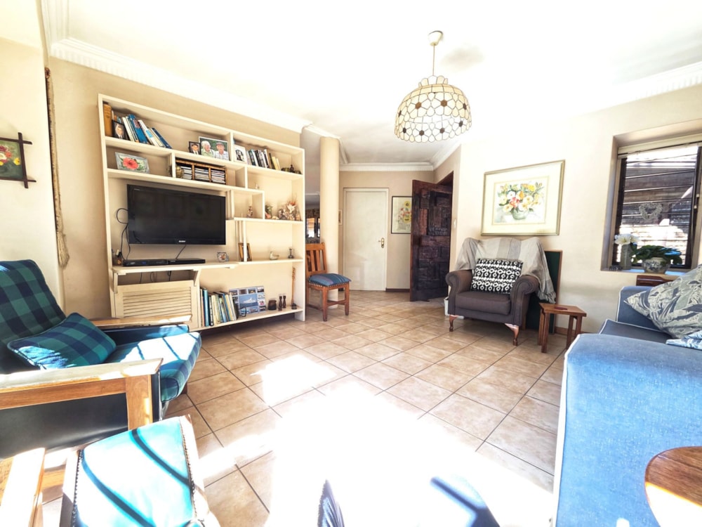 House for sale in Lynnwood, Pretoria East - PT1740016 House for sale in Lynnwood, Pretoria East - PT1740016