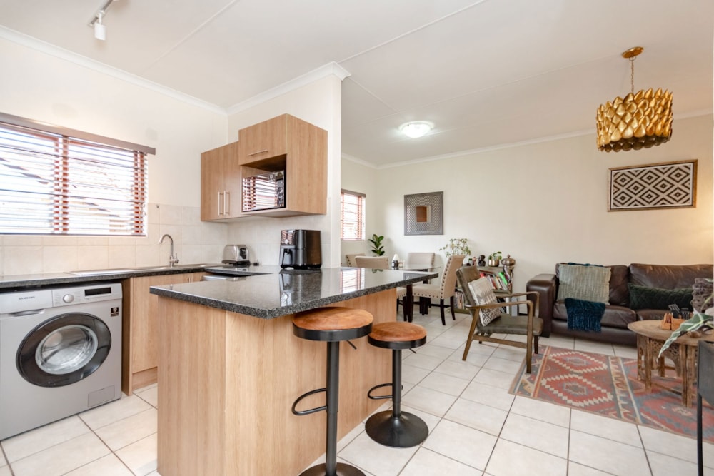 Apartment for sale in Randpark Ridge - RAN1740678