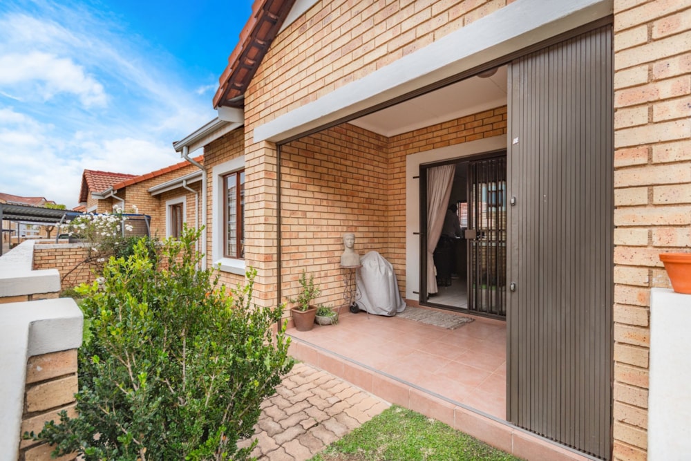 Apartment for sale in Randpark Ridge - RAN1740678