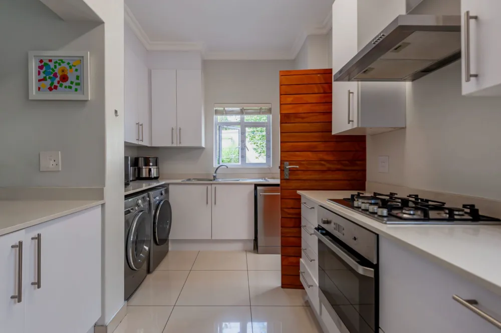 Townhouse for sale in Bryanston - RAN1736663 Townhouse for sale in Bryanston - RAN1736663