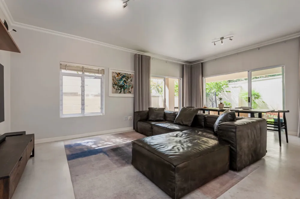 Townhouse for sale in Bryanston - RAN1736663 Townhouse for sale in Bryanston - RAN1736663