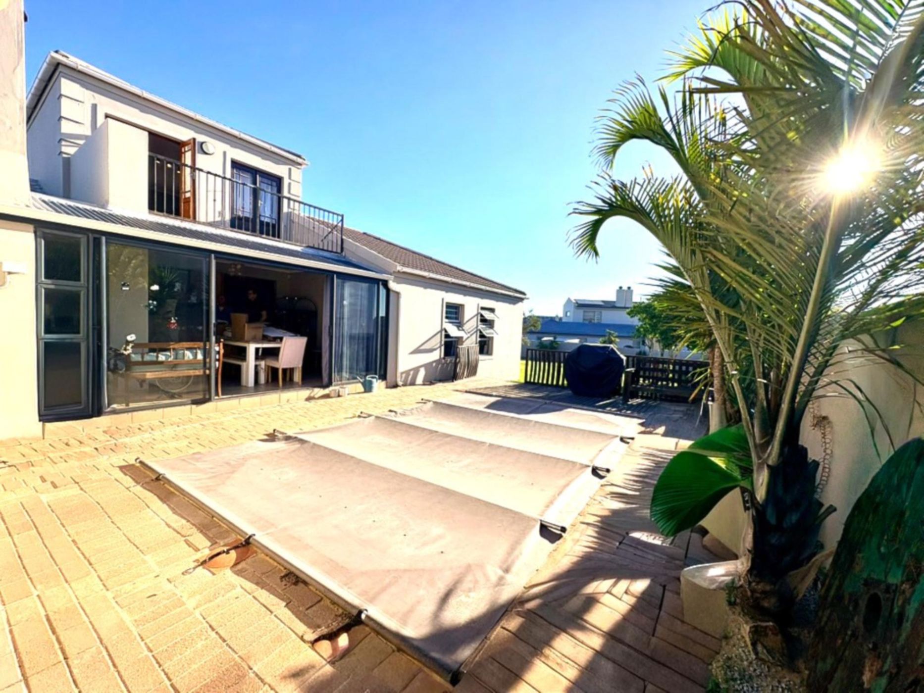 Double-storey house to rent in Country Club - LBL1739551