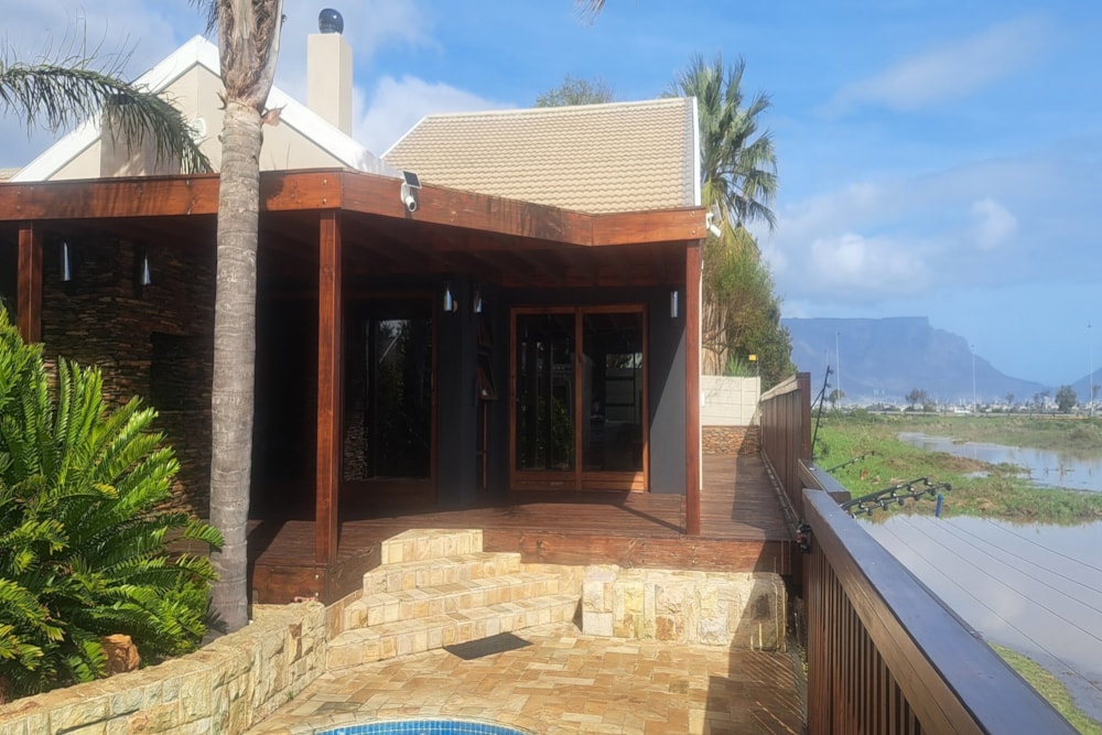 House to rent in Milnerton Ridge - 1TV1739635 House to rent in Milnerton Ridge - 1TV1739635
