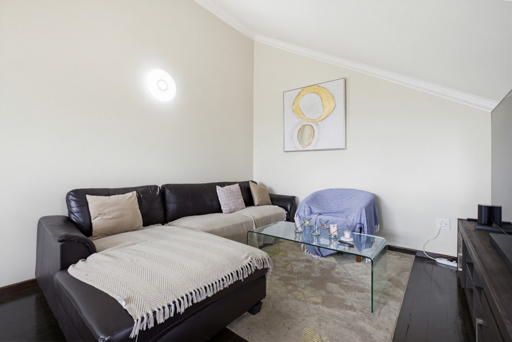 Apartment for sale in Bryanston - HP1739031 Apartment for sale in Bryanston - HP1739031