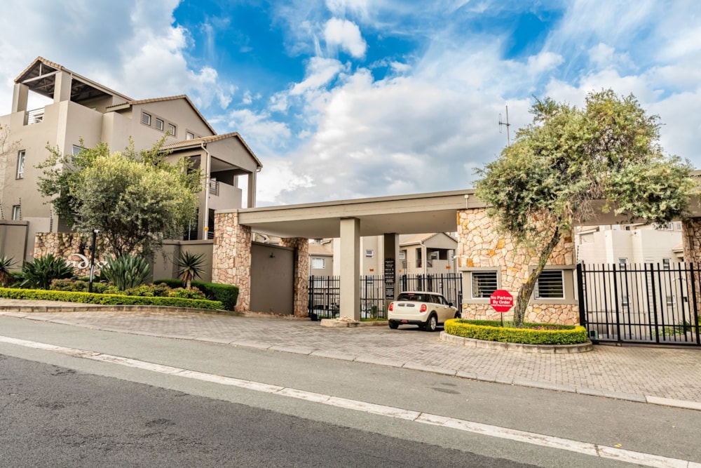 Apartment for sale in Bryanston - HP1741052 Apartment for sale in Bryanston - HP1741052