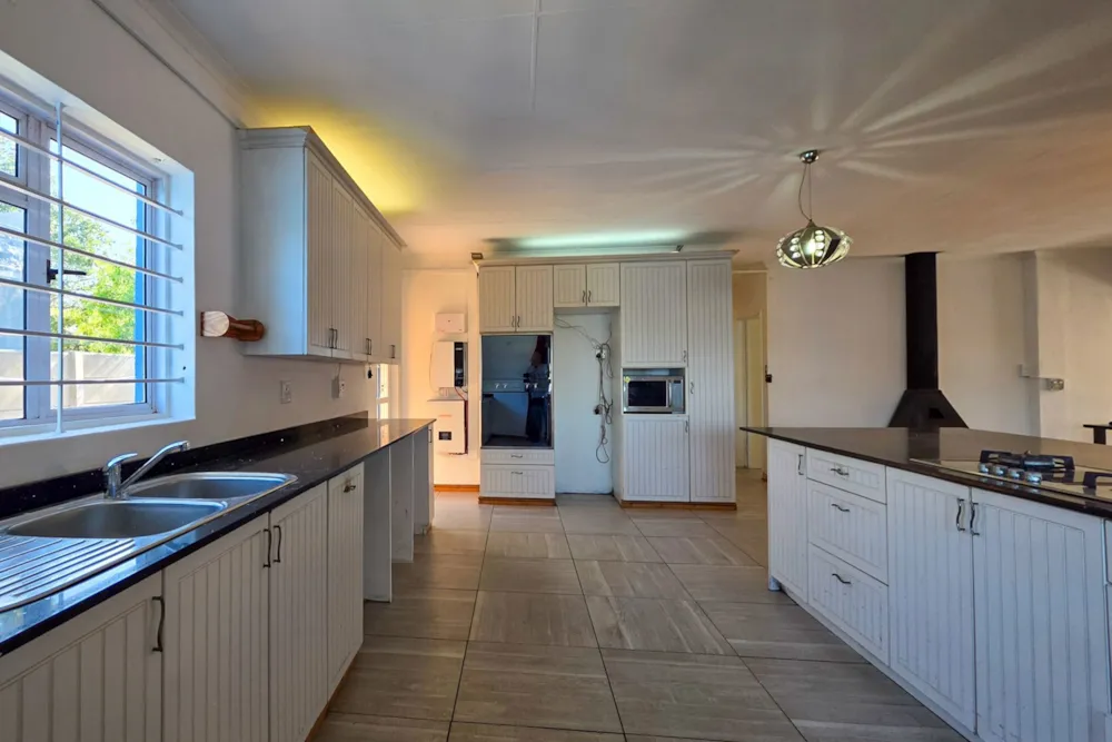 House sold in Table View - 1TV1738993 House sold in Table View - 1TV1738993