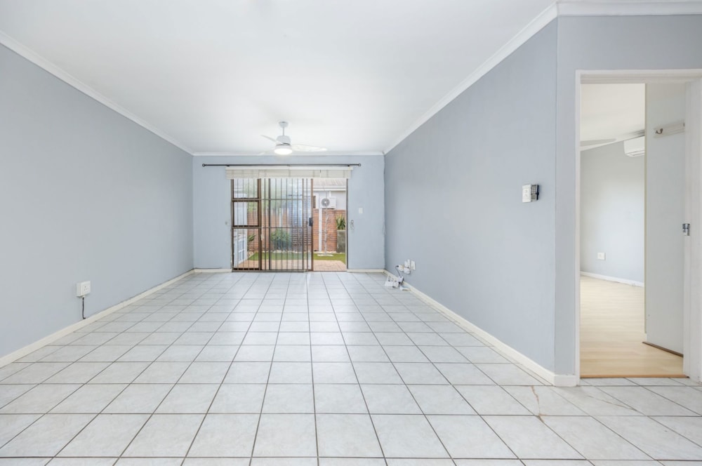 Townhouse for sale in Sonstraal Heights - DBV1741095