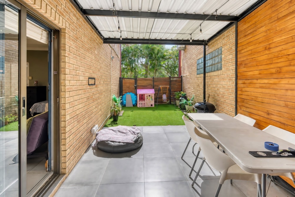 Townhouse for sale in Amanzimtoti - 1WB1739314