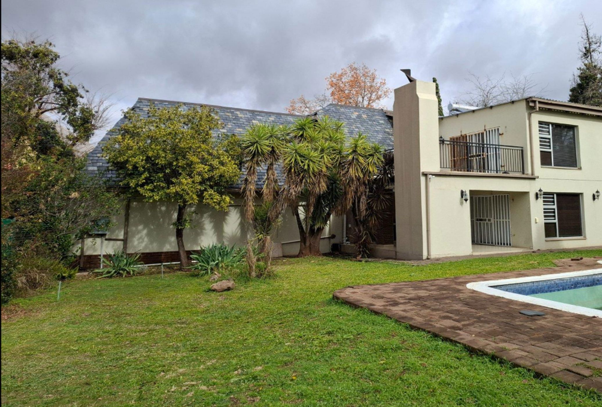 Double-storey house for sale in Universitas - 1BX1743899