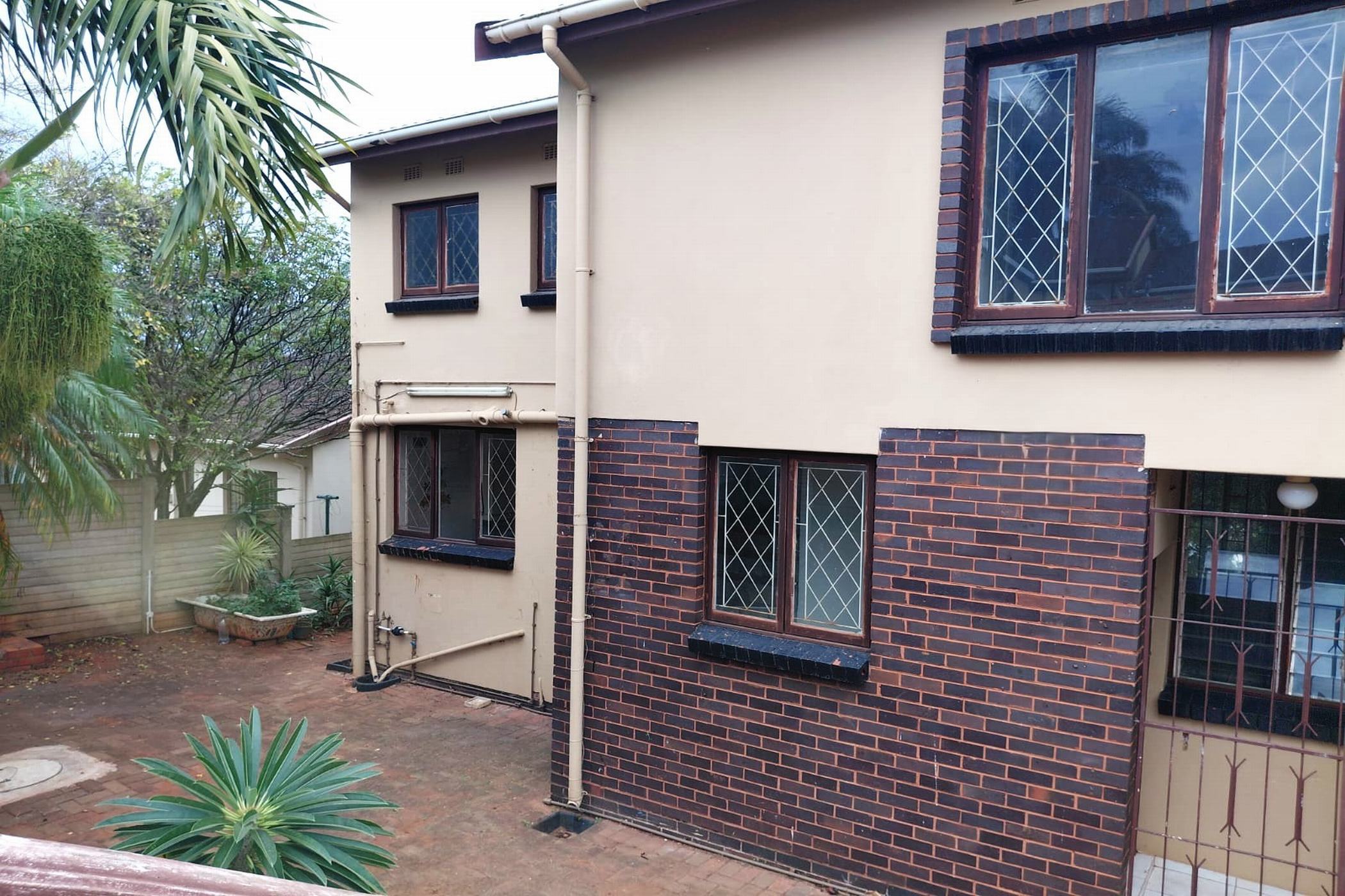 Townhouse for sale in Amanzimtoti - 1WB1743065