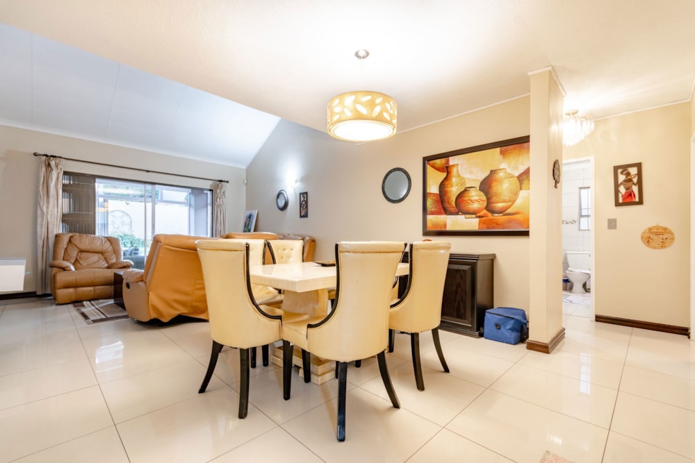 Security estate home for sale in Strubensvalley - RAN1743062