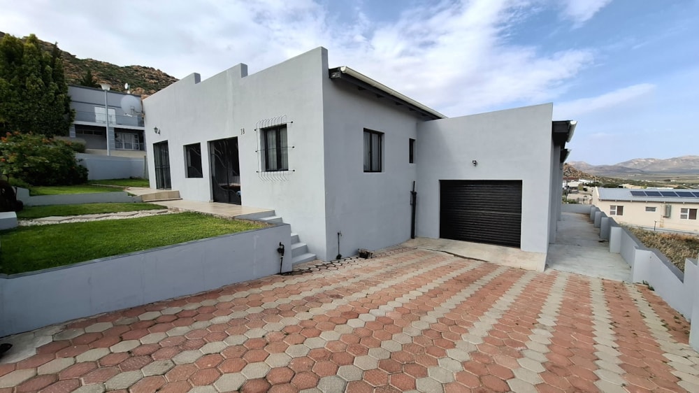 House to rent in Springbok - 1NA1747153 House to rent in Springbok - 1NA1747153