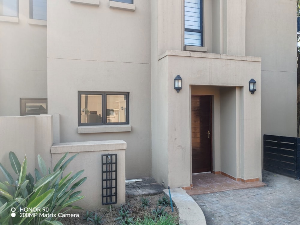 Townhouse to rent in Nelspruit (Mbombela) - 1NS1729571 Townhouse to rent in Nelspruit (Mbombela) - 1NS1729571