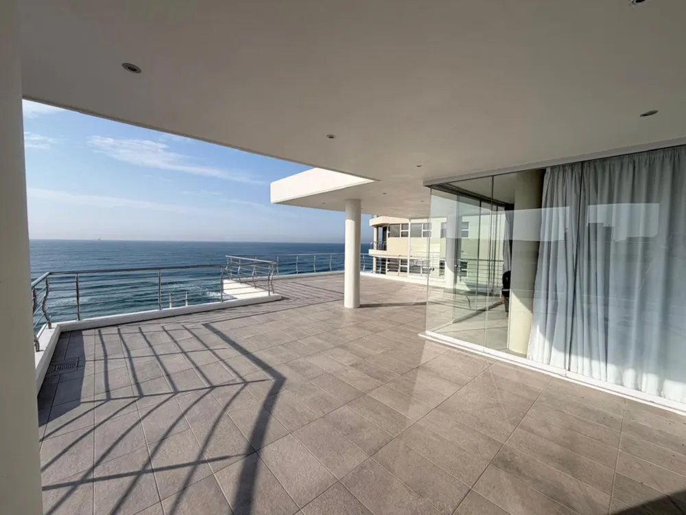 Penthouse apartment for sale in uMhlanga Rocks - 1ND1743693 Penthouse apartment for sale in uMhlanga Rocks - 1ND1743693