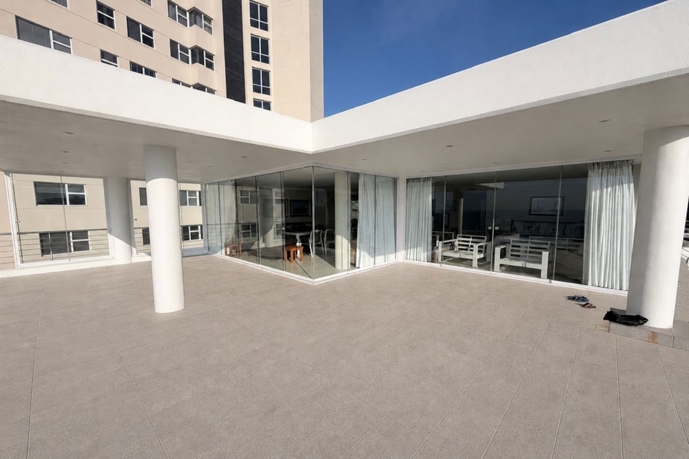 Penthouse apartment for sale in uMhlanga Rocks - 1ND1743693 Penthouse apartment for sale in uMhlanga Rocks - 1ND1743693