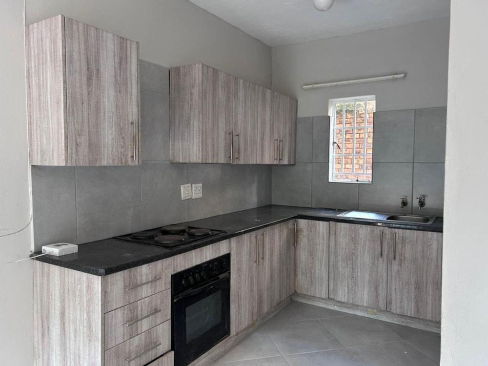 Apartment to rent in Nelspruit (Mbombela) - 1NS1741825