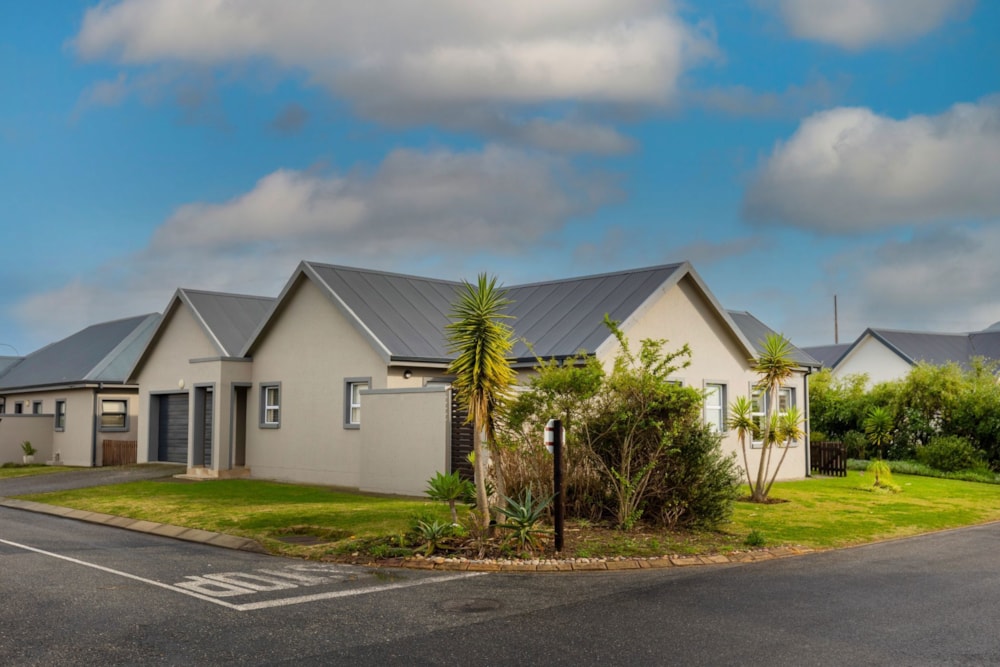 Security estate home for sale in Kraaibosch Country Estate - GEO1744304