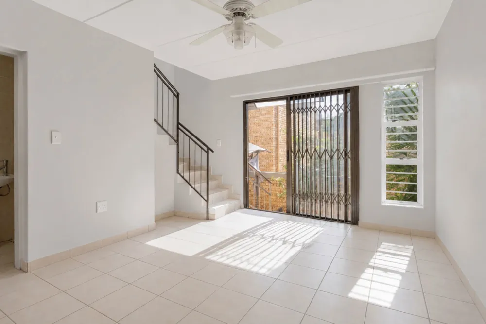 Townhouse sold in Wilgeheuwel - RAN1741509