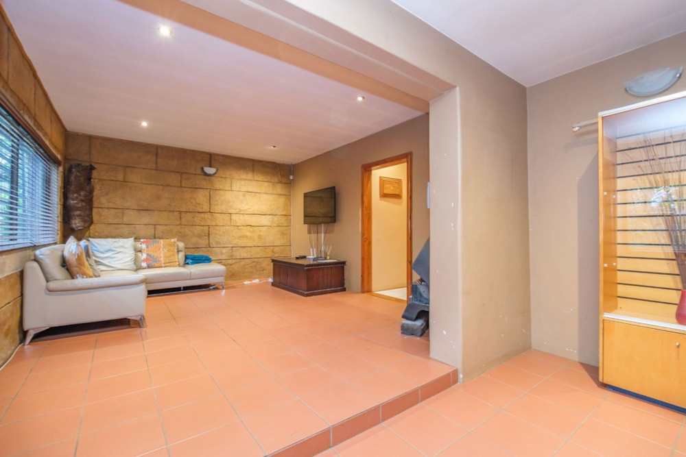 House for sale in Witpoortjie - RAN1743178