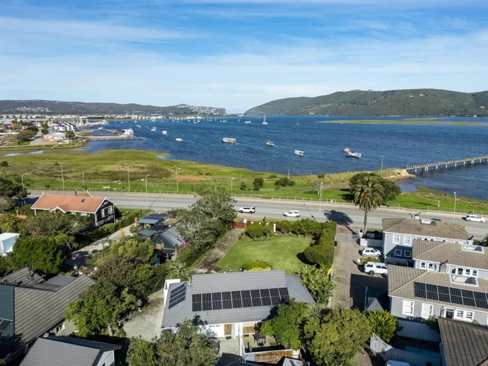 House for sale in Paradise, Knysna - 1KG1742153 House for sale in Paradise, Knysna - 1KG1742153