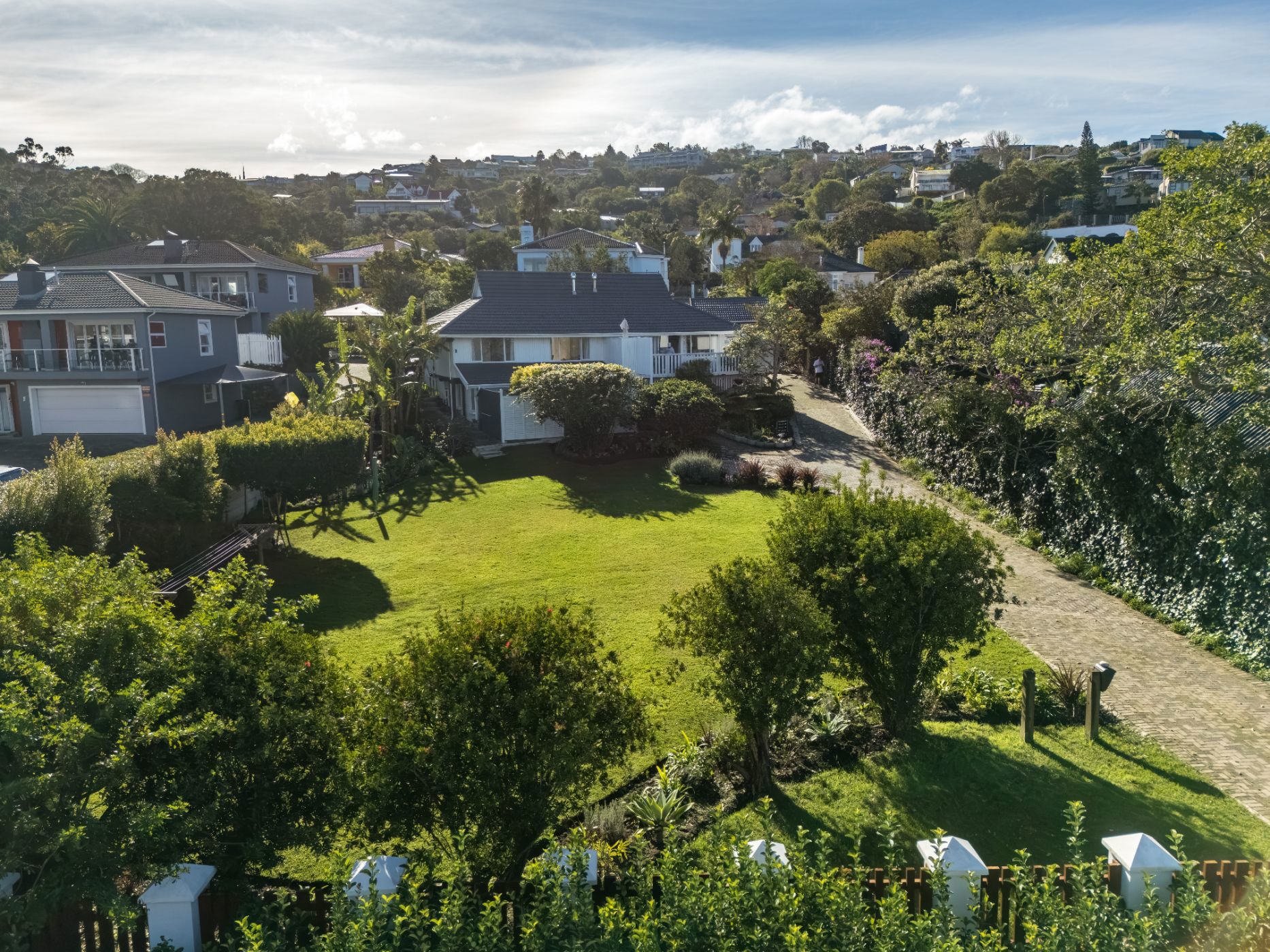House for sale in Paradise, Knysna - 1KG1742153