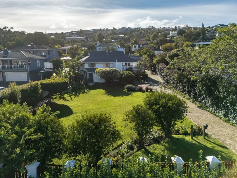 House for sale in Paradise, Knysna - 1KG1742153 House for sale in Paradise, Knysna - 1KG1742153