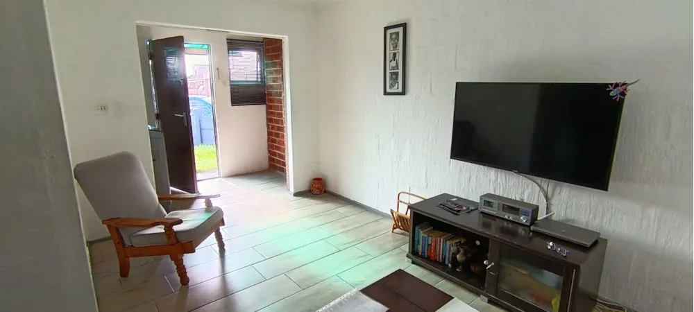 House for sale in Westridge, Mitchells Plain - 1MN1737089 House for sale in Westridge, Mitchells Plain - 1MN1737089