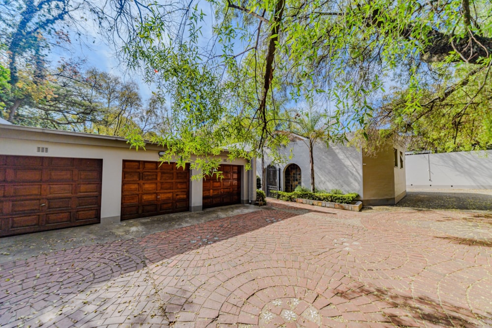 House for sale in Brooklyn, Pretoria East - PT1741603 House for sale in Brooklyn, Pretoria East - PT1741603