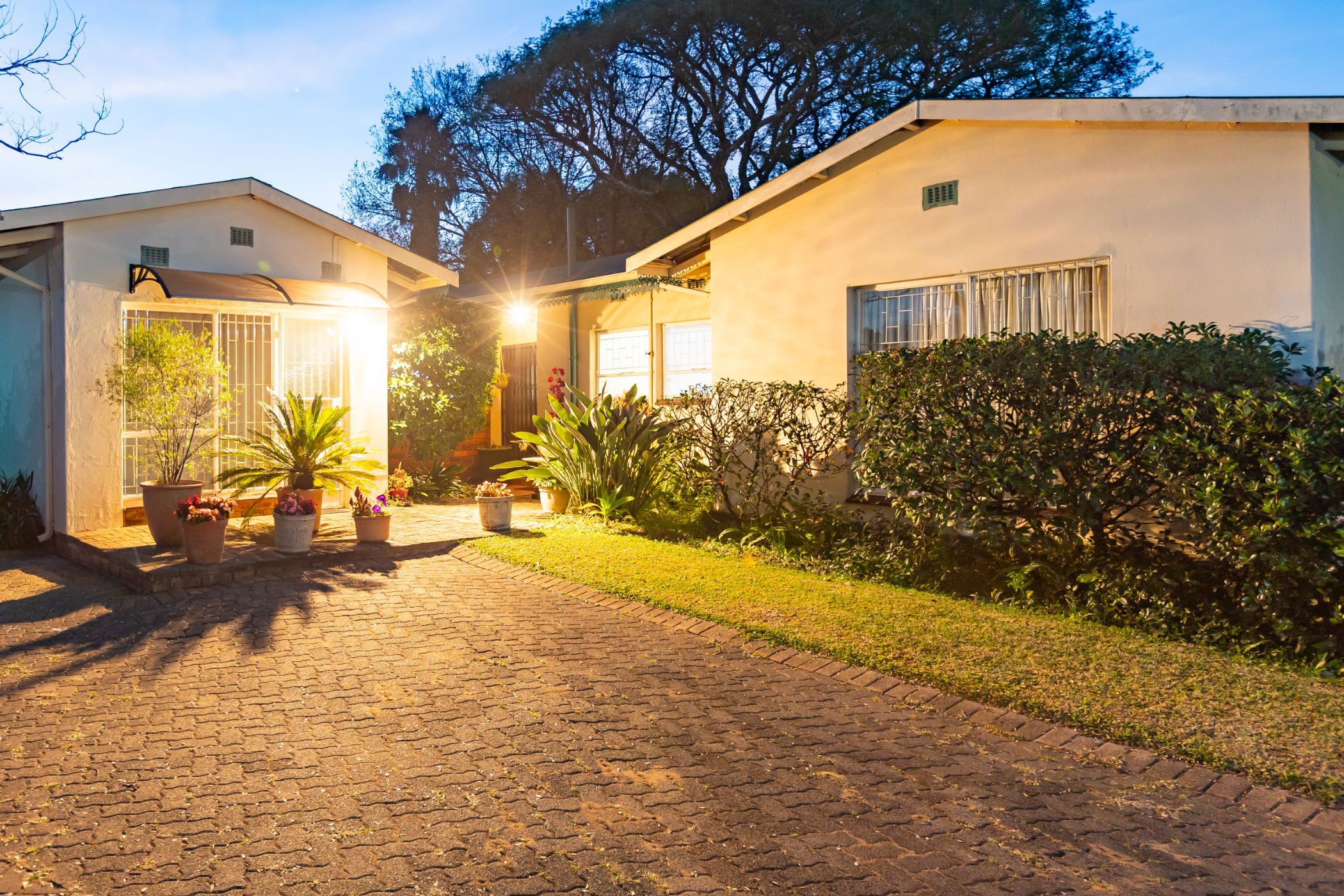 House for sale in Hutten Heights - 1NW1741804