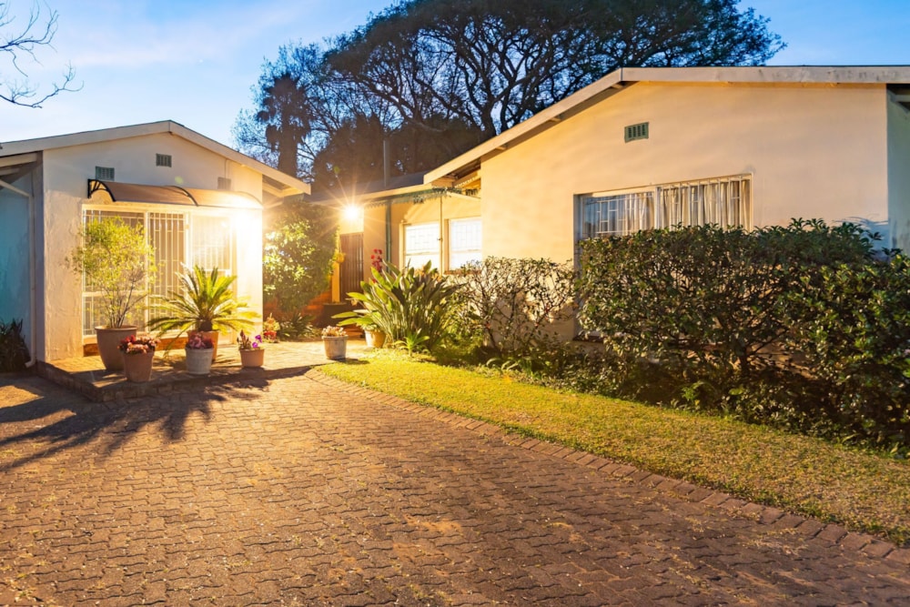 House for sale in Hutten Heights - 1NW1741804