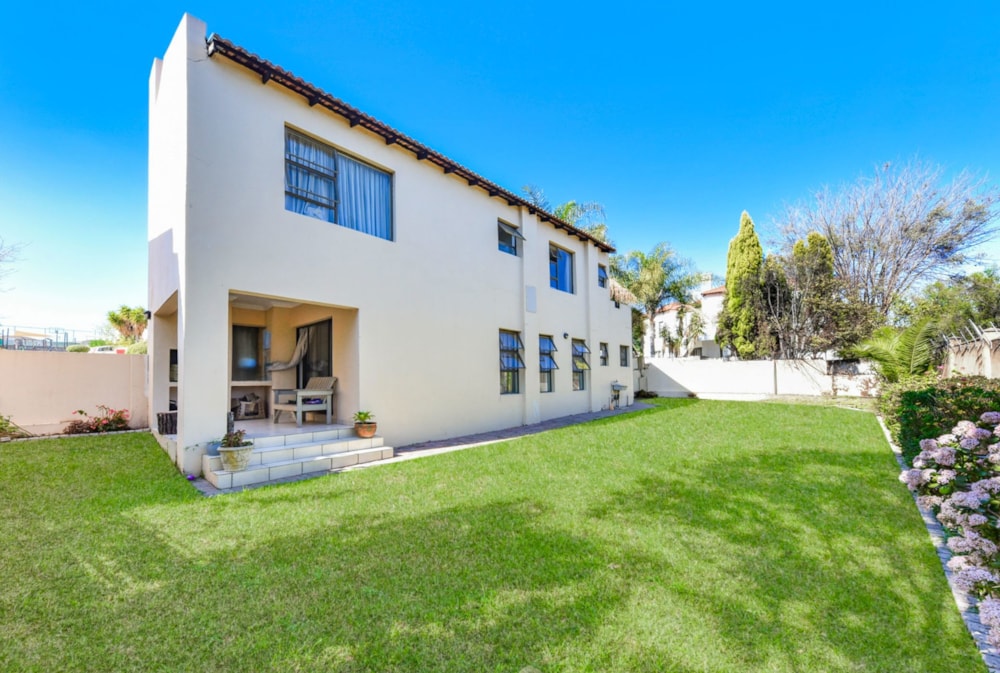Townhouse for sale in Dainfern Area - FW1742388