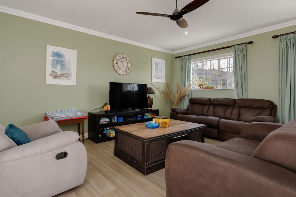 House for sale in Wilgeheuwel - RAN1741552 House for sale in Wilgeheuwel - RAN1741552