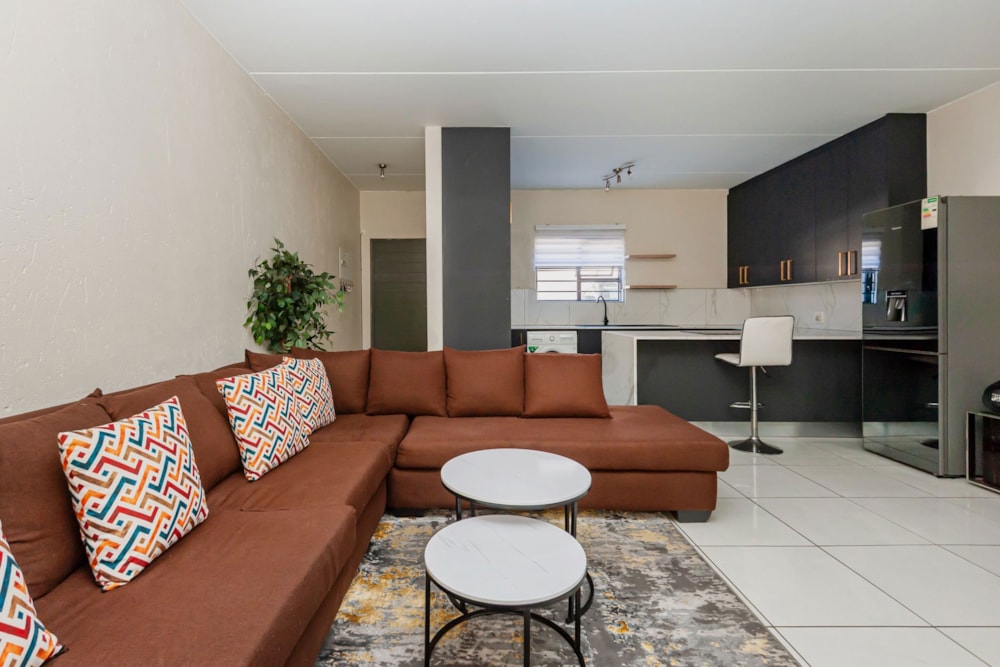 Double-storey apartment for sale in Honeydew, Randburg - RAN1742209
