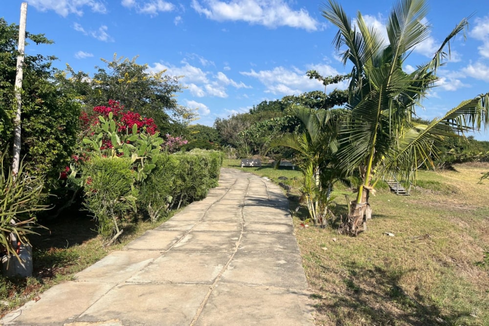 Beachfront villa for sale in Catembe, Mozambique - 3MQ1742489 Beachfront villa for sale in Catembe, Mozambique - 3MQ1742489