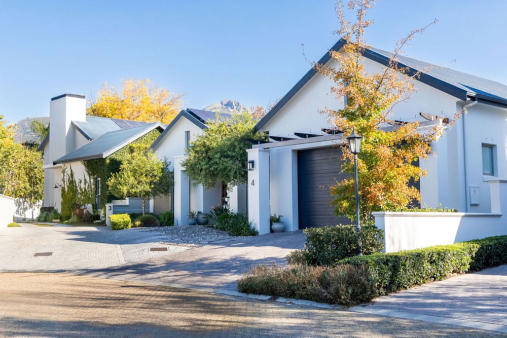 Security estate home for sale in Lemoenkloof - TK1742863 Security estate home for sale in Lemoenkloof - TK1742863