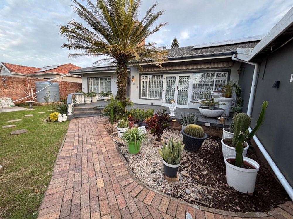 House for sale in Glendinningvale - 1PLZ1743338 House for sale in Glendinningvale - 1PLZ1743338