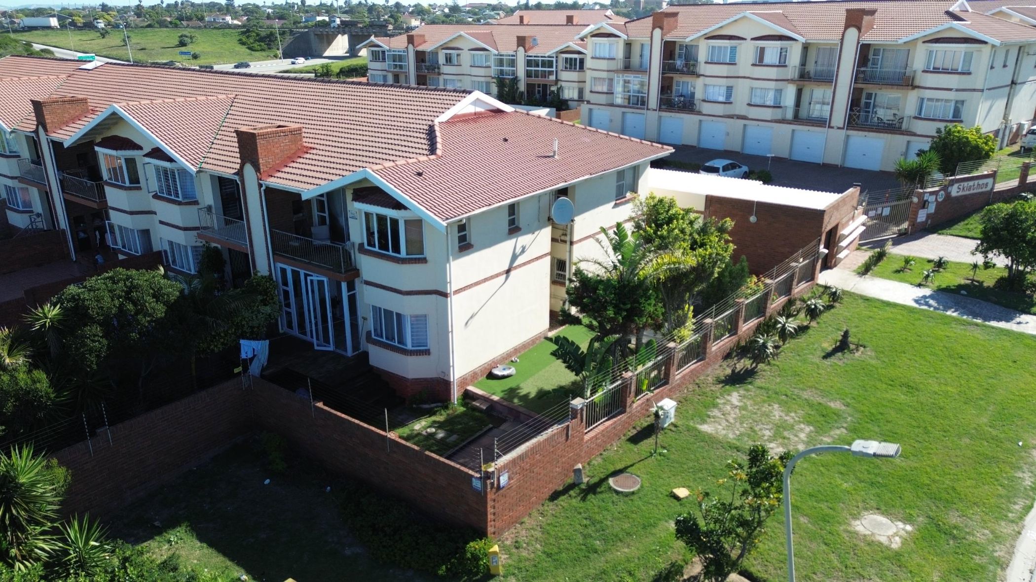 Apartment to rent in Bluewater Bay, Port Elizabeth, Gqeberha - 1PLZ1743428