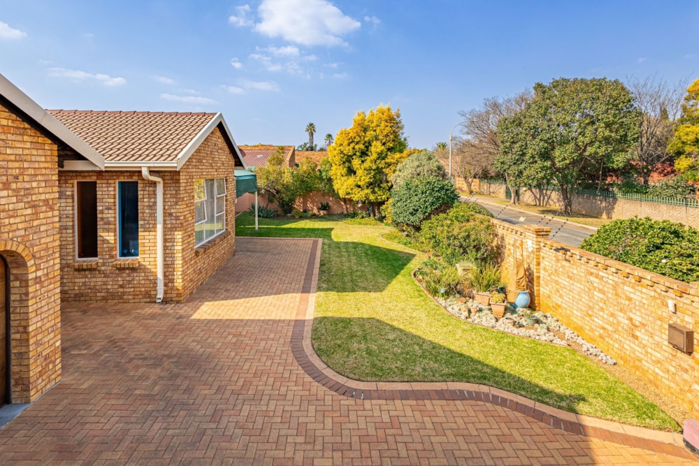 House for sale in Sunward Park - BOK1742960