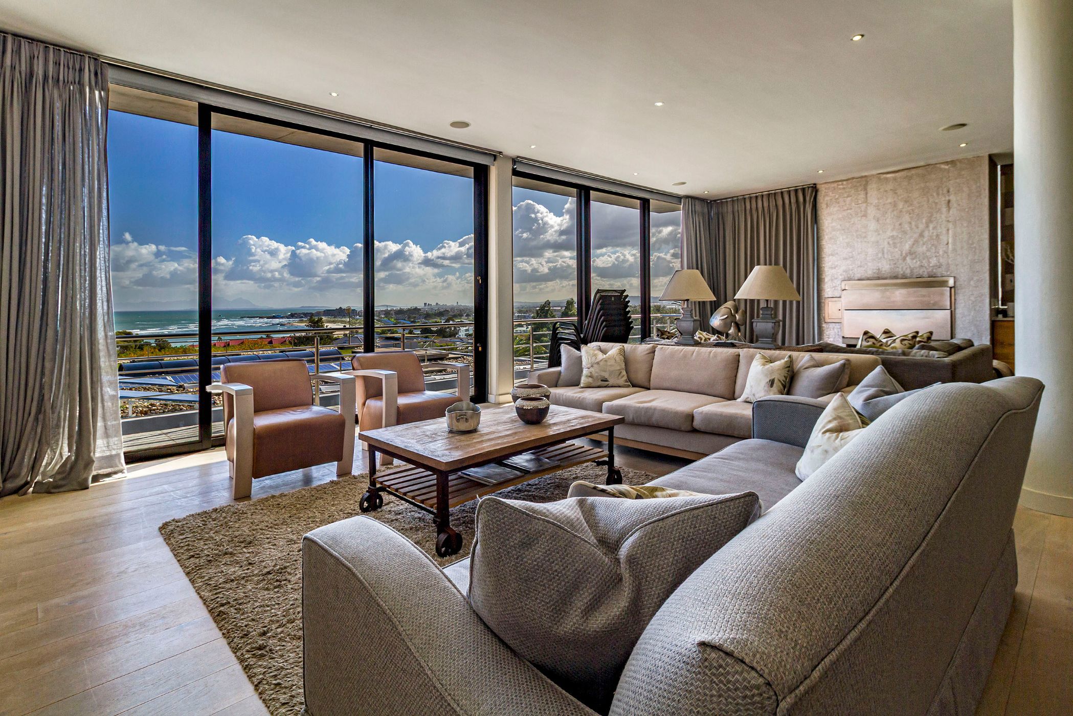 House to rent in Gordons Bay - SW1744634