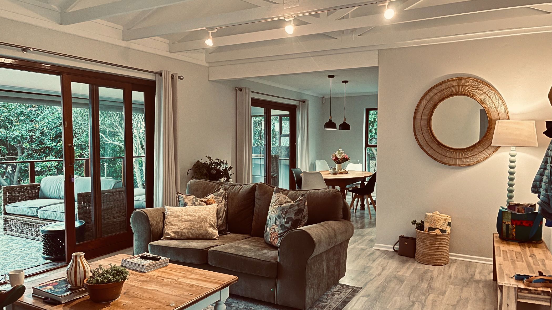 House to rent in Eastford Glen - View 4