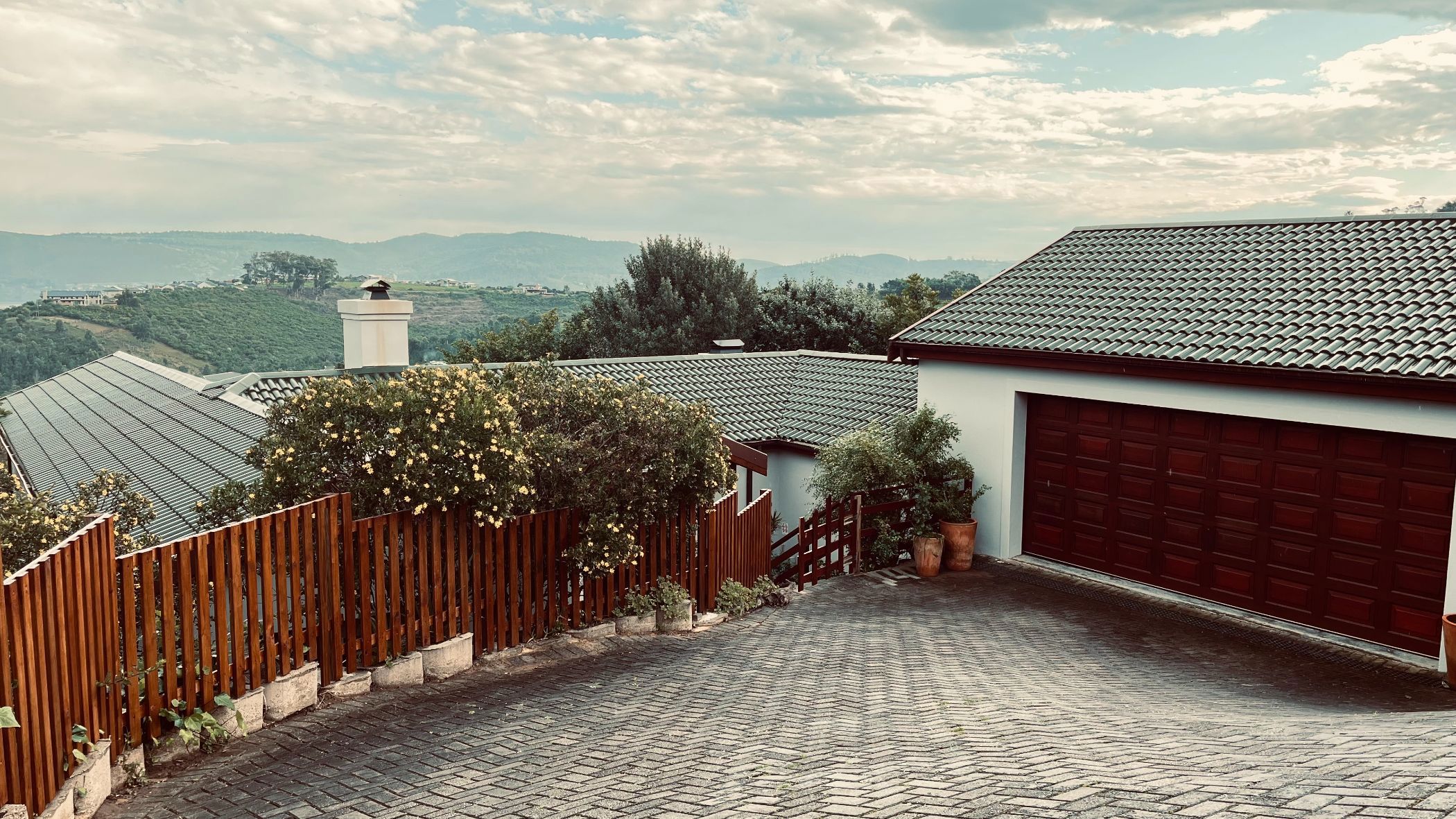 House to rent in Eastford Glen - View 2