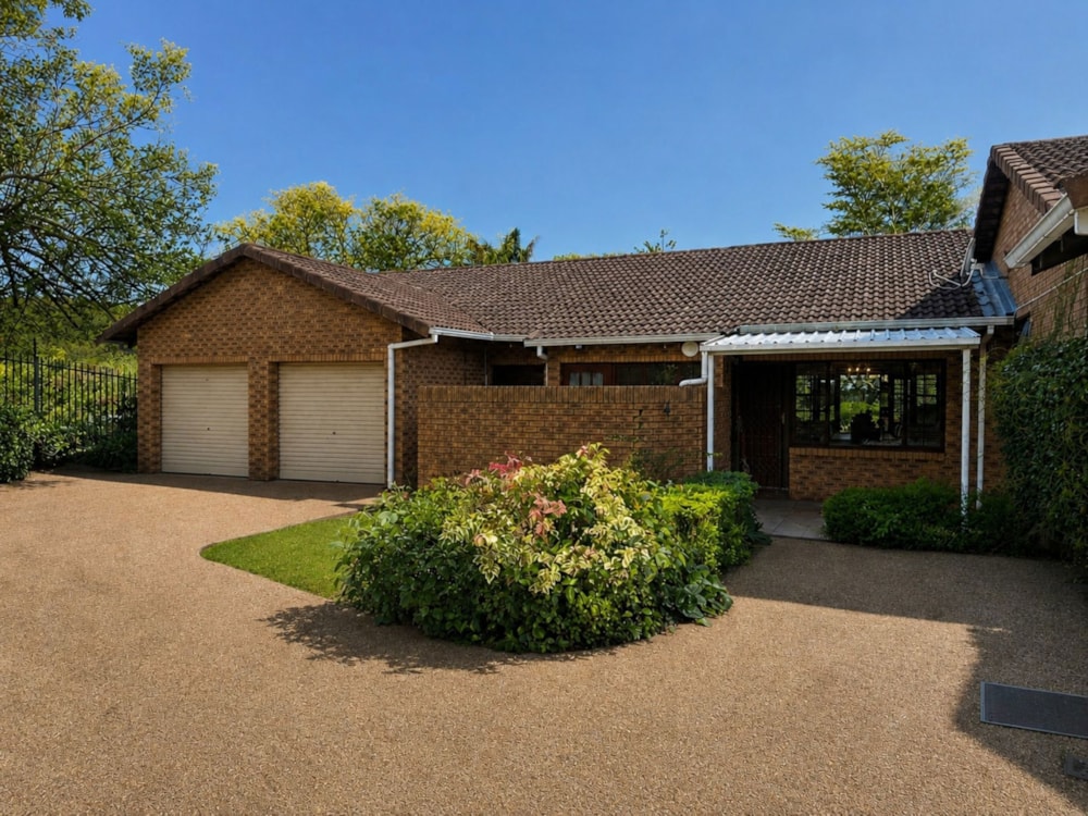 Townhouse for sale in Chase Valley Downs - 1PM1740231