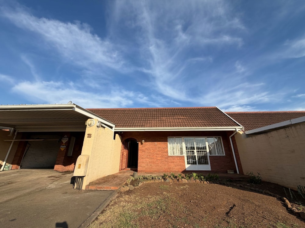 Townhouse to rent in Hayfields - 1PM1741921