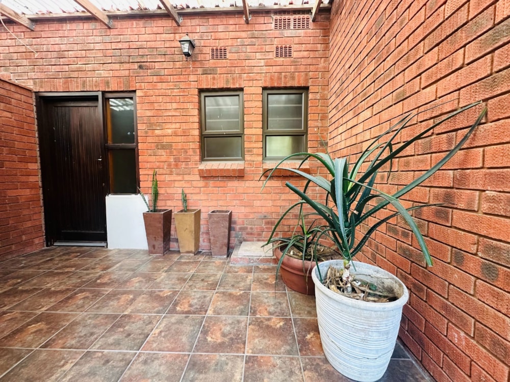 Double-storey apartment to rent in Richards Bay - 1RY1742029
