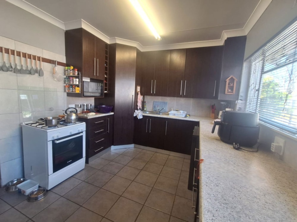 Semi-detached house for sale in Fichardt Park - 1BX1742733 Semi-detached house for sale in Fichardt Park - 1BX1742733