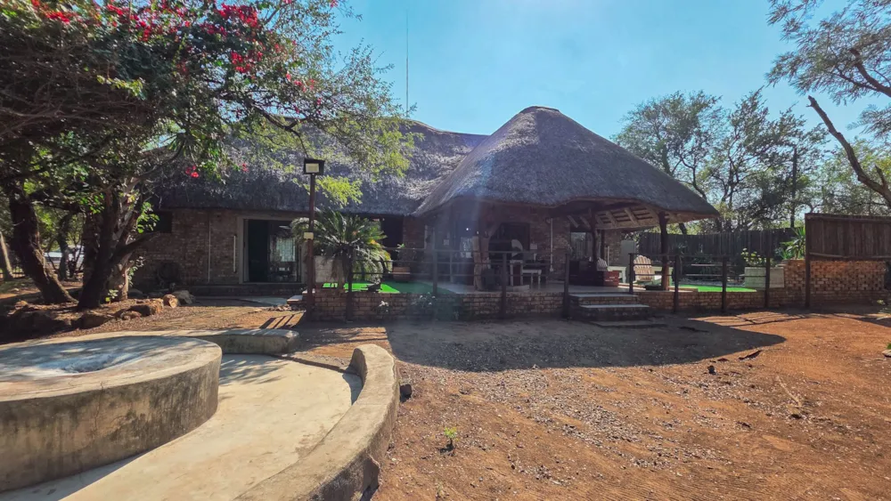 House for sale in Marloth Park - 1NK1687402 House for sale in Marloth Park - 1NK1687402
